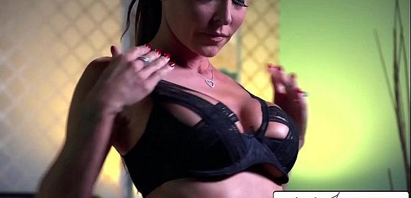  Jessica Jaymes suck and fuck a big hard dick, big booty & big boobs